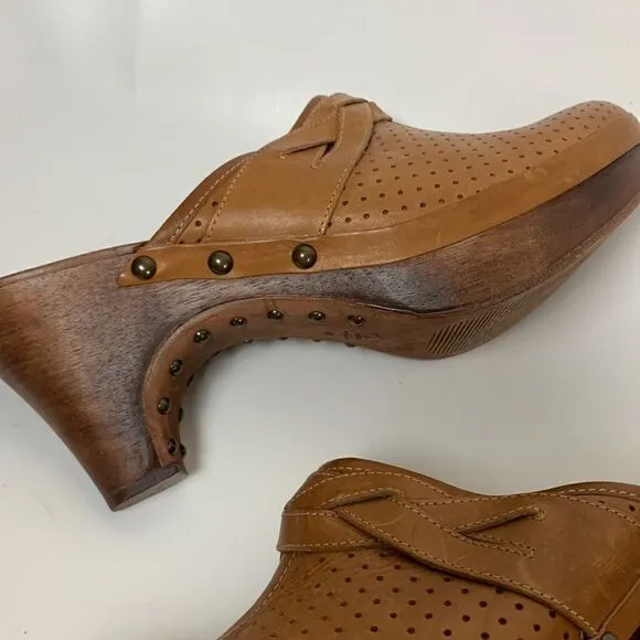 KORS Michael KORS womens leather shoes clogs mules size 11 studded wooded heel