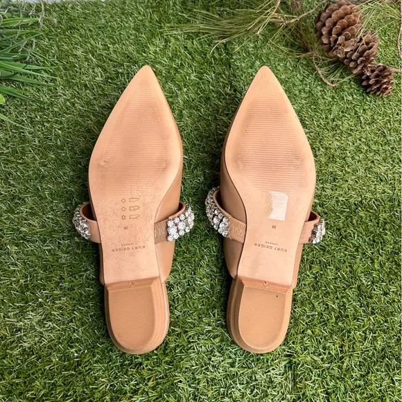 KURT GEIGER LONDON PRINCELY Camel Leather Crystal Strap Flat Mules size 8 new