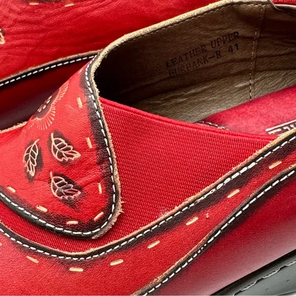 L' Artiste by Spring Step Burbank Slip On Red Sz 41 Cut Laser Cut Etchin…
