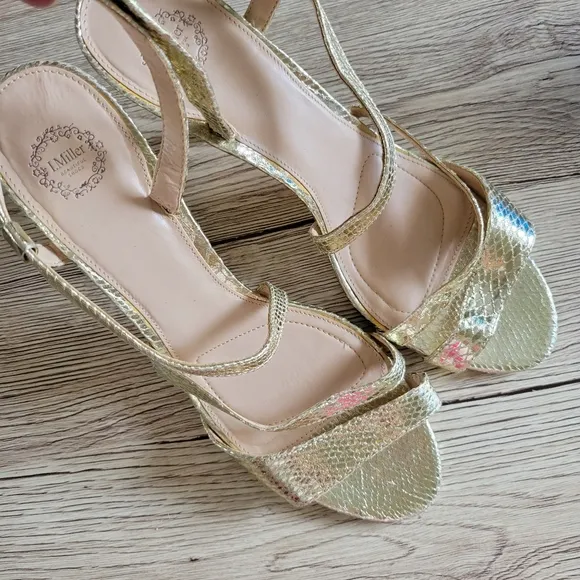 L. Miller gold reptile heeled sandals size 11