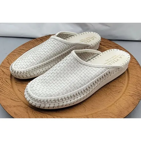 La Plume White Leather Italian Sandal Size 8.5 / 39 Slip-on Mule Woven