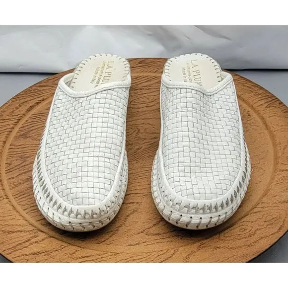 La Plume White Leather Italian Sandal Size 8.5 / 39 Slip-on Mule Woven