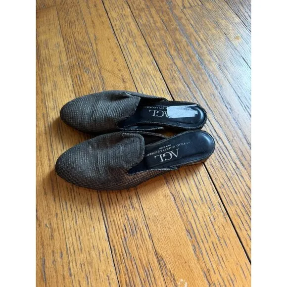 Ladies Attilio Giusti Leombruni $320 Textured Mule 37 / 7 Black Shoes GUC