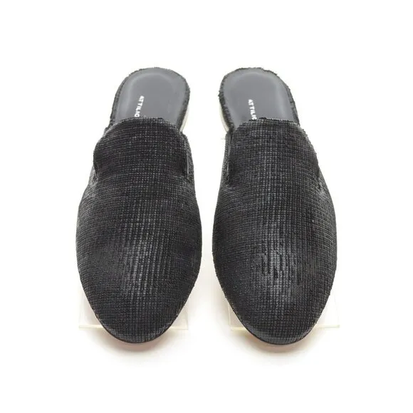 Ladies Attilio Giusti Leombruni $320 Textured Mule 37 / 7 Black Shoes GUC