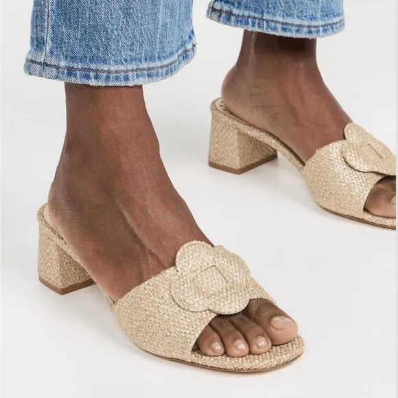 Larroudé Flora Mules in gold 10