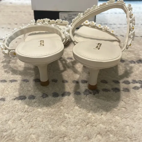 Larroudé Goldie Mules  Goldie Mules