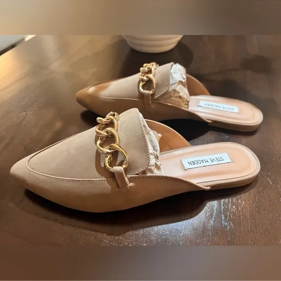 🎉LAST PIECE🎉STEVE MADDEN Made in Brazil Nubuck Leather Flat Mules