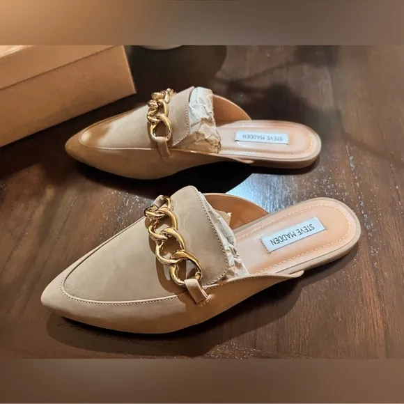 🎉LAST PIECE🎉STEVE MADDEN Made in Brazil Nubuck Leather Flat Mules
