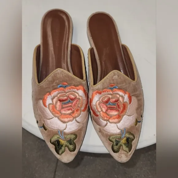 Le Monde Beryl Valentina Mule Size 40