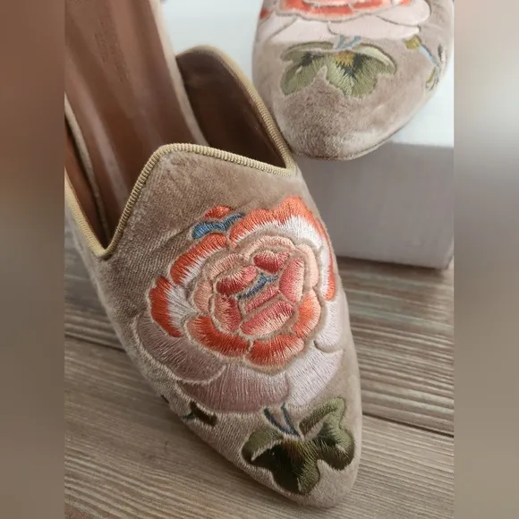 Le Monde Beryl Valentina Mule Size 40
