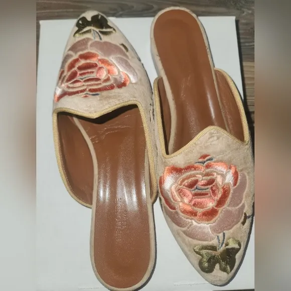 Le Monde Beryl Valentina Mule Size 40