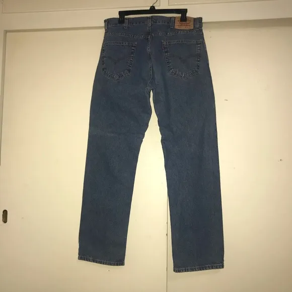 Levi Strauss&amp; co. Men’s regular fit jeans 505