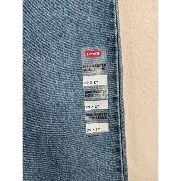 Levis Button Fly high waisted notch Mom jeans blue sz 29x27 retro