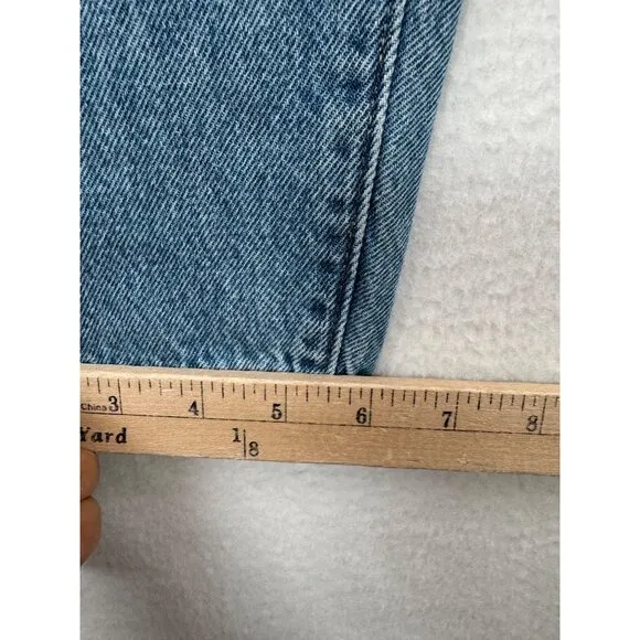 Levis Button Fly high waisted notch Mom jeans blue sz 29x27 retro