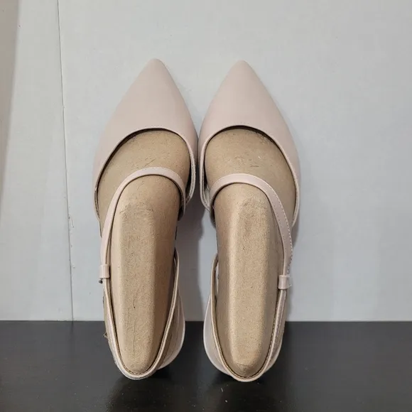 Lifestride Womens Minimalist Pumps, Almond Milk, Size 8.5W (Wide Fit)