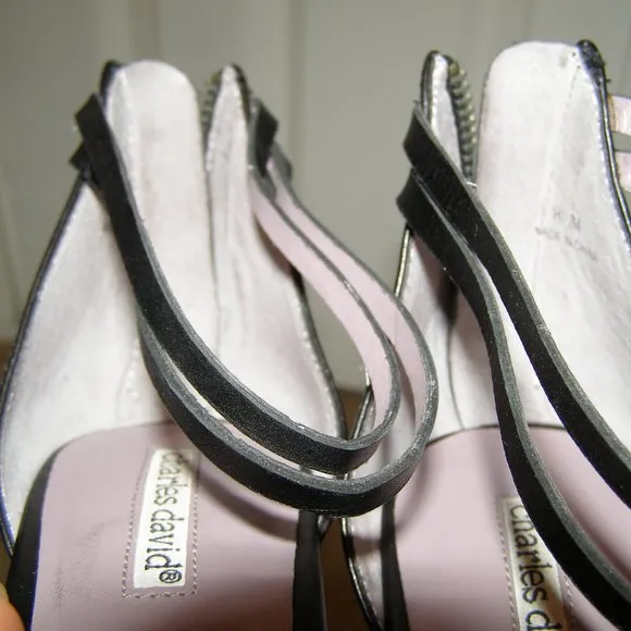 LIKE NEW Charles David 8.5 Leather Kitten Heels