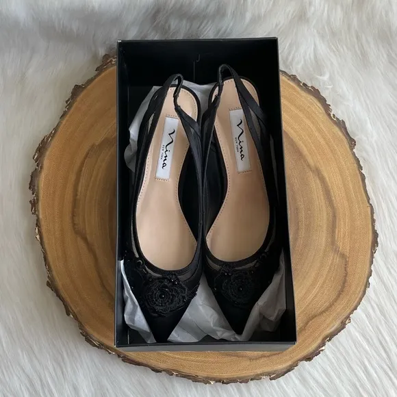 LIKE NEW Nina Taela slingback pointed toe black satin kitten heels