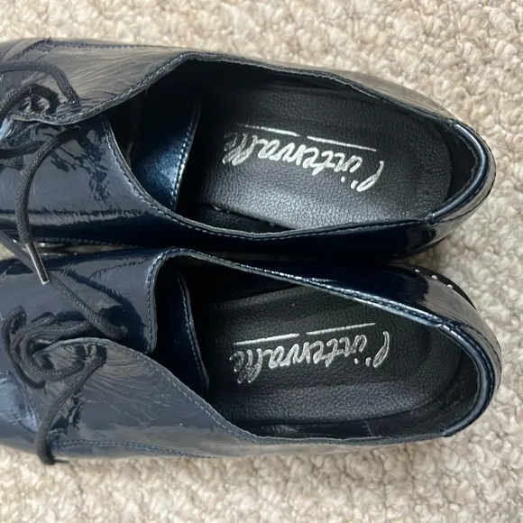 l’intervalle oxfords lace up blue black silver studded size 40 pointed toe