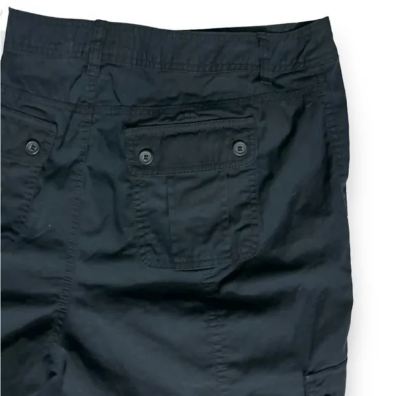LIZ CLAIBORNE WOMAN Cargo Shorts Audra Fit NWT