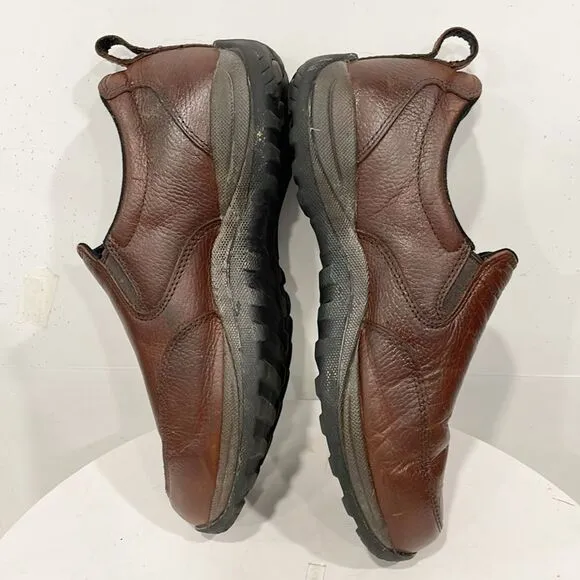 LL Bean Men Mocs Genuine Leather Stain Water Resistant Brown 9.5W Slip On