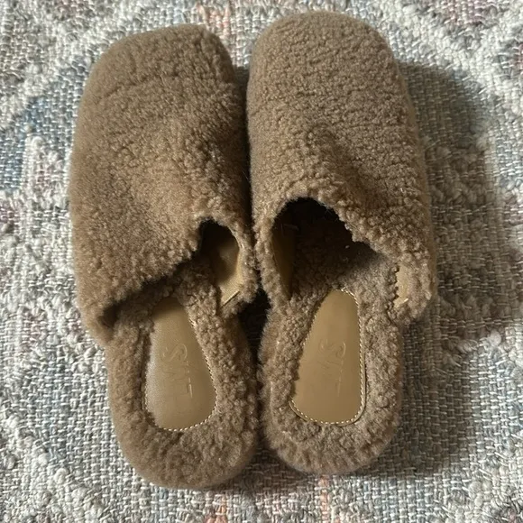 LMS the Yoko Brown Sherpa teddy clogs mules women’s 38 EU