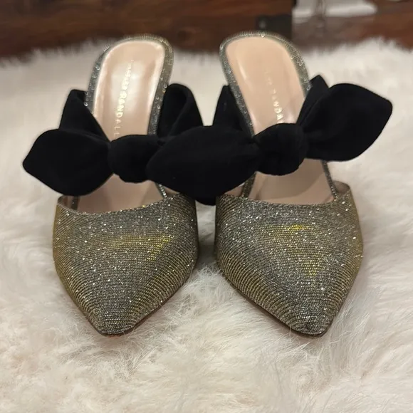 Loeffler Randall Silver and Black Kitten Heels with Bow Mule Size 8 pre-owned.