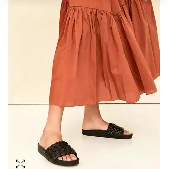 Loeffler Randall Women's SonnieSandal black size 7 gently used
