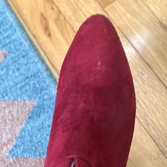 Lola Cruz Herne V Cut Zip Ankle Boot Red Suede 6.5