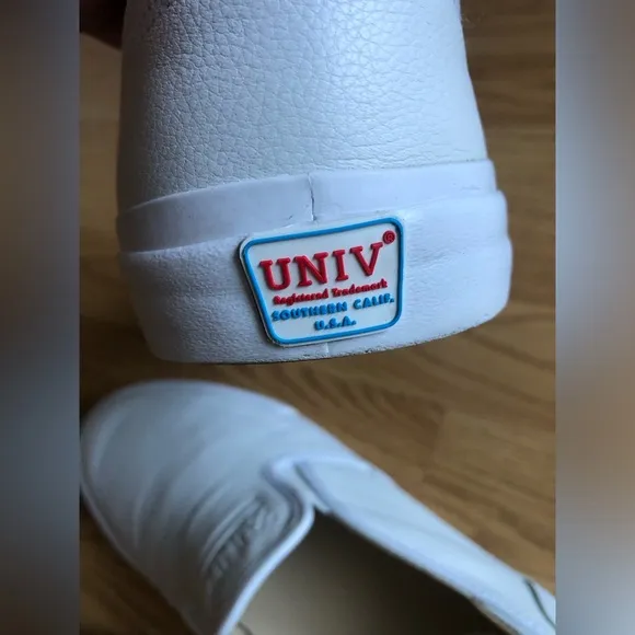 Lone Flag   Univ   State “Everyday”  White Leather Slip On Shoes Size 9