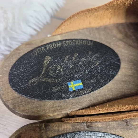 Lotta From Stockholm Tan Leather Clogs