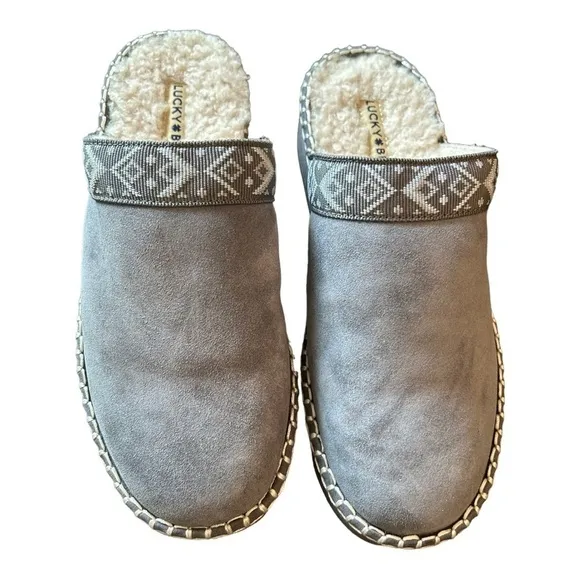 Lucky Brand Lezliey clogs in castle rock gray