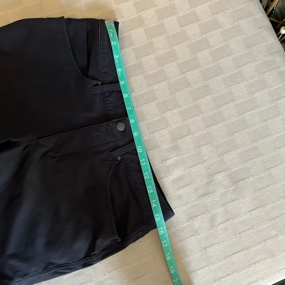 Lululemon ABC Slim Fit Pant in Warpstreme