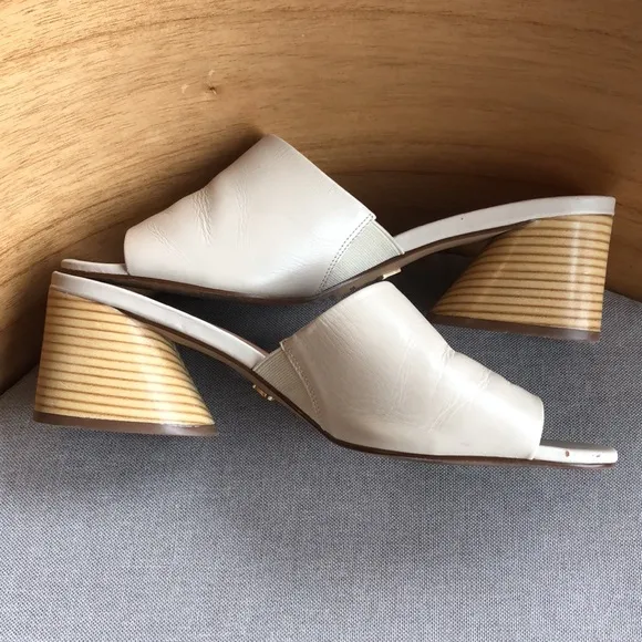 LULUS Leather Block Heeled Square Toe Mules