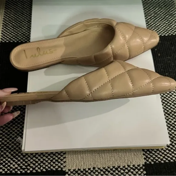 Lulu’s Vallyy Light Nude Quilted Mules size 8 NWOT