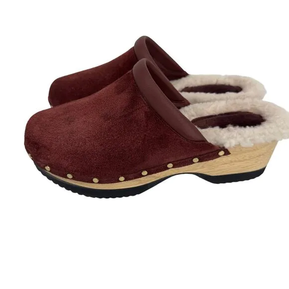 M. Gemi Suede Greta Shearling Lined Slip On Clogs Red White Size 41