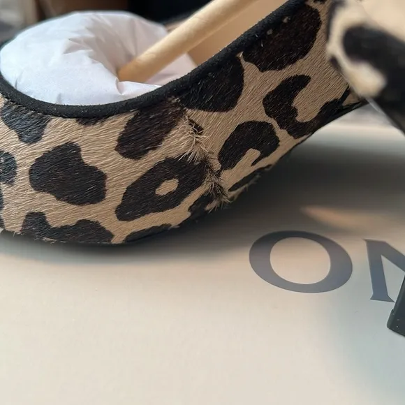 Macy’s On 34th Baeley Slingback heels, leopard, size 8 NIB!