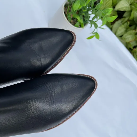 Madewell Sonia Chelsea black leather boots Truck Ankle Block Heel M3461 size 10