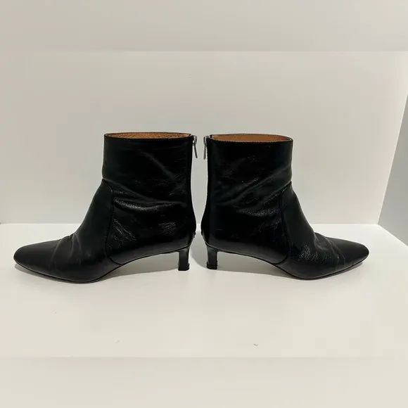 Madewell The Dimes Kitten-Heel Boot true black size 9 crinkle patent leather