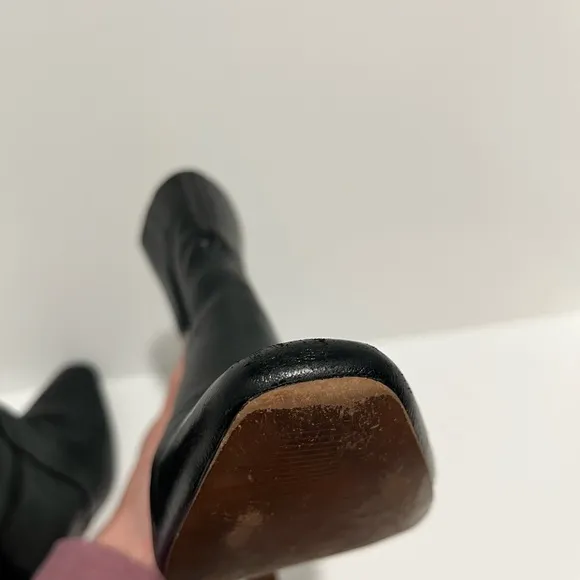 Madewell The Dimes Kitten-Heel Boot true black size 9 crinkle patent leather