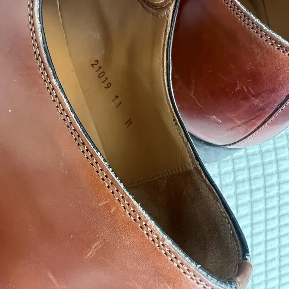 Magnanni Brown Oxford Dress Shoes Cap-Toe Design