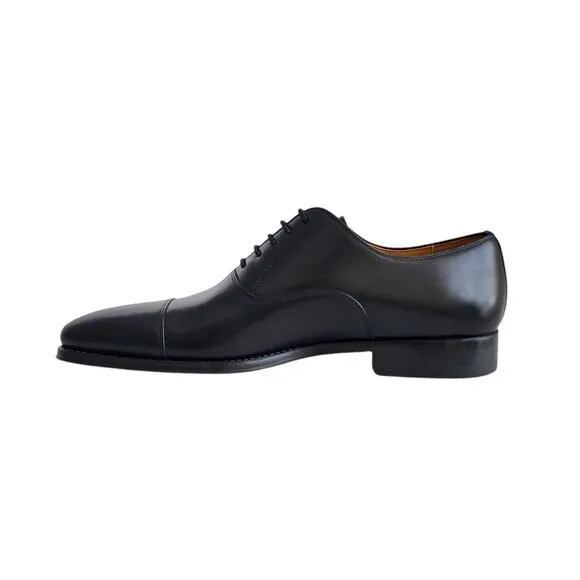 Magnanni Cap Toe Oxfords in Black Men's Size 8