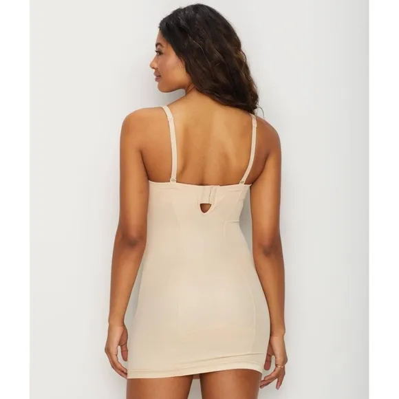 Maidenform Ultra-Firm Control Convertible Shapewear Slip Underwire Support 38C