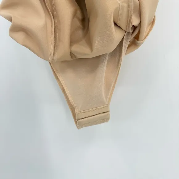 Maidenform Ultra-Firm Control Convertible Shapewear Slip Underwire Support 38C