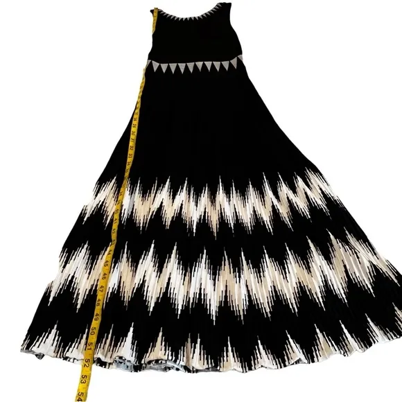 Maje Ruche Sleeveless Midi Mesh Dress 3 size US 8 Black White Stretchy Artsy