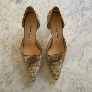 Manolo Blahnik Beige Textured Fabric &amp; Leather Pointed d'Orsay Kitten Heel Pumps