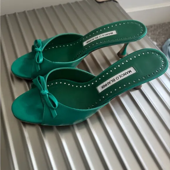 Manolo Blahnik Green Satin Heels with Kitten Heel