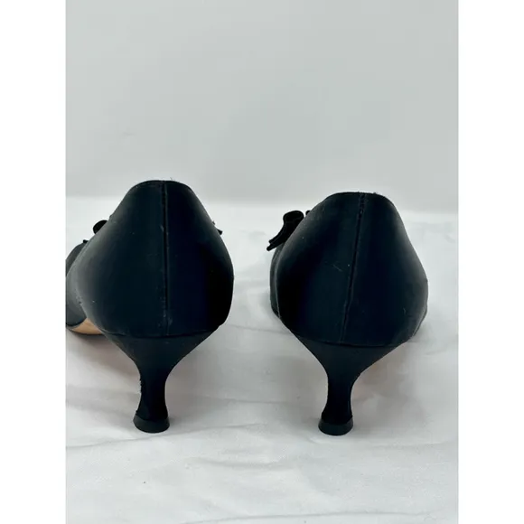 Manolo Blahnik Satan Kitten Heels Size 37 Black