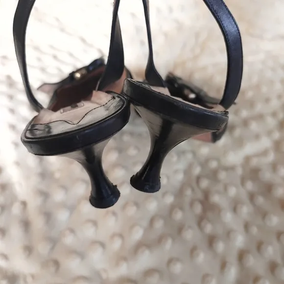 Manolo Blahnik Slingback Heels Size 39.5