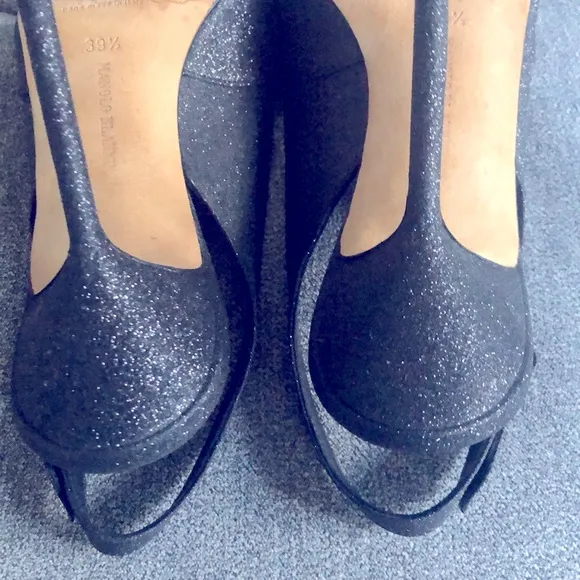 Manolo Blahnik Sparkly Slingback  Stiletto Heels. Size 39,5.