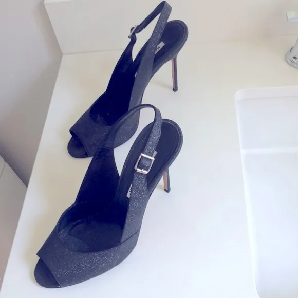 Manolo Blahnik Sparkly Slingback  Stiletto Heels. Size 39,5.
